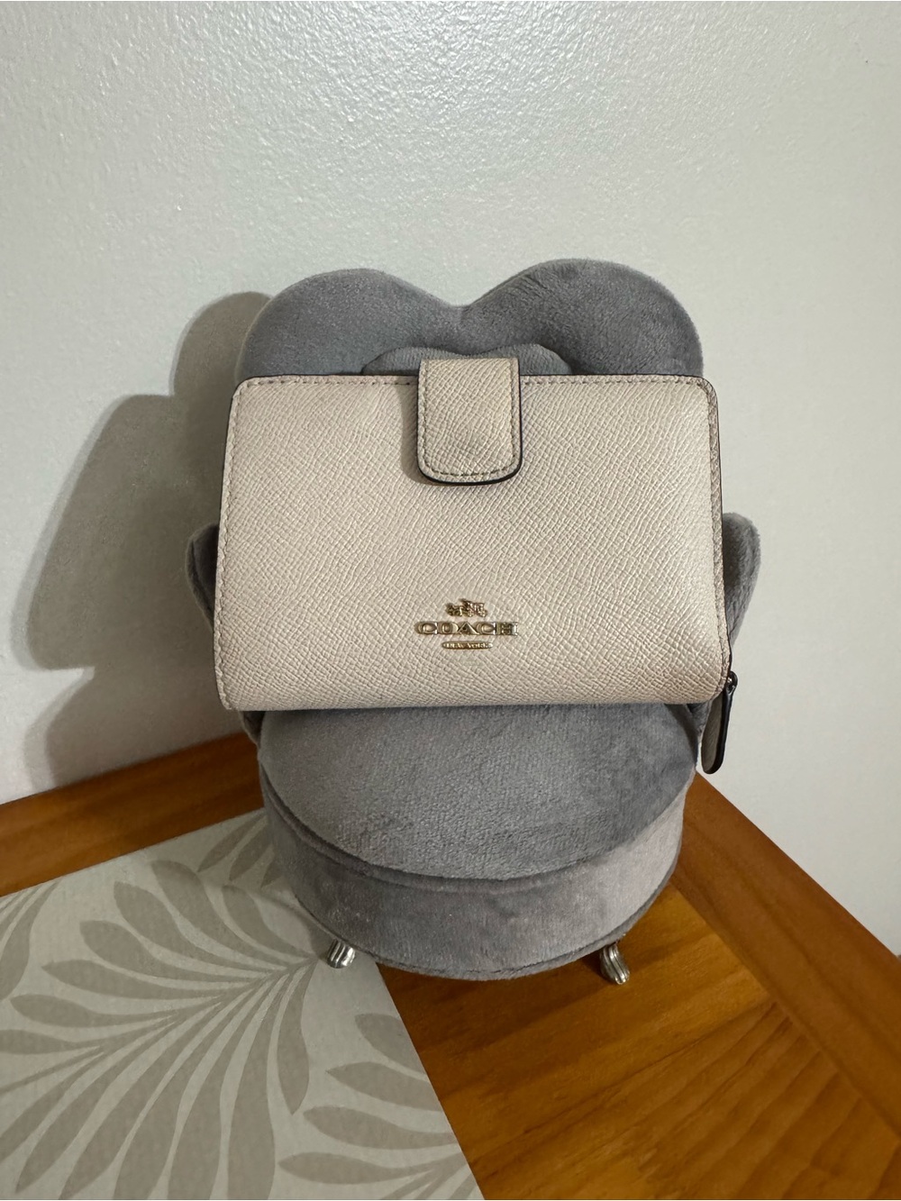 Coach Small Pebbled Leather Wallet in Cream with Gold Hardware